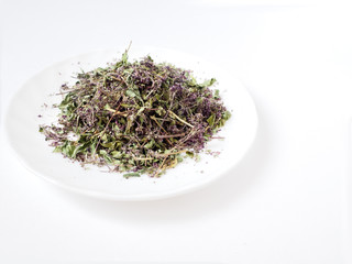 dried oregano leaves and flowers