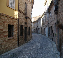 Fototapeta na wymiar Borgo marchigiano