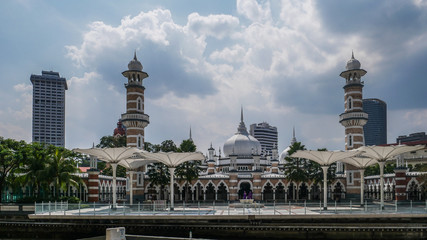 Fototapeta na wymiar mosque in malaysia