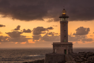 Naklejka premium Faro de Punta Nariga, Malpica, Galicia
