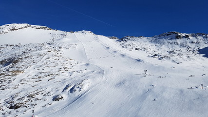 Fototapeta na wymiar Ski region Moelltal in Austria