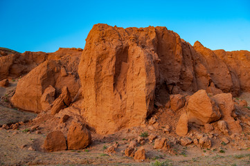 Felsformation in der Wüste Gobi, Mongolei