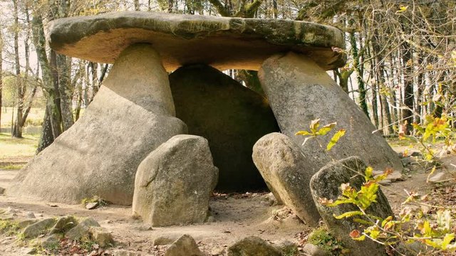 Dolmen de Axeitos. Galicia