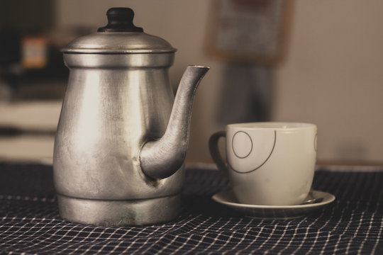 caf&eacute;