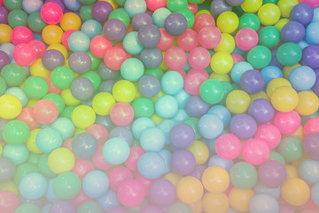 Many colorful plastic balls