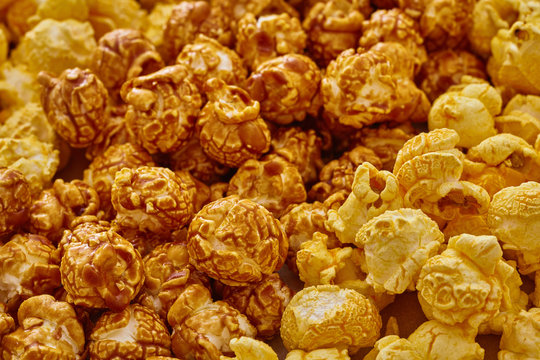 Chicago mix popcorn (cheese ans caramel popcorn)