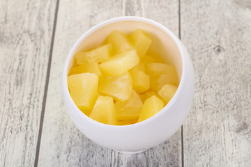 Marinated pineapple pieces