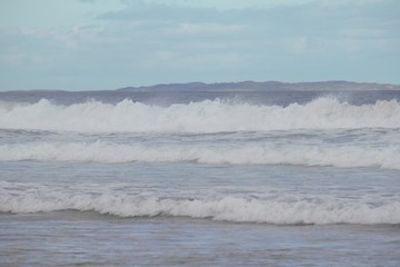 Massive waves on the shore of the Australian ocean 