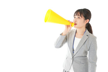 叫ぶ若いビジネスウーマン