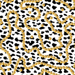 Vector Realistic isolated golden beads necklace and Leopard seamless pattern. Animal print. Vector background.animal skin, tiger stripes, abstract pattern, Gold pearls seamless.