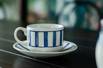 High quality ceramic coffee cup with cup mat