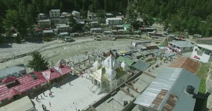 Gangotri Dham, located at the height of 3,100 meters (approx.) on the Himalayan range in Uttarkashi district of Uttarakhand, holds a very special place in the hearts of Hindus. 