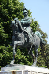 Fototapeta premium Monument to Vittorio Emanuele II on Piazza Bra in Verona, Italy