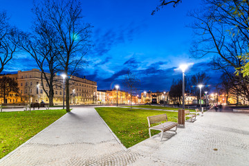 Plac Litewski Lublin nocą