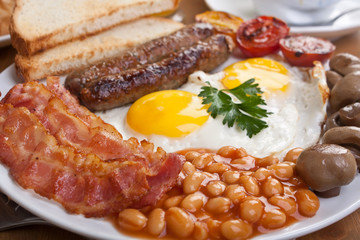 traditional english breakfast