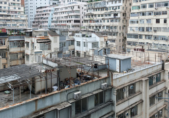 Obraz na płótnie Canvas Old residential building in Hong Kong city