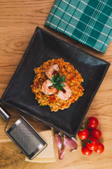 risotto z pomidorami i krewetkami