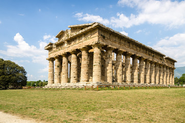 Fototapeta na wymiar Temple of Neptune in Paestum. Italy