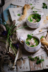 Minted, ham and pea cream soup