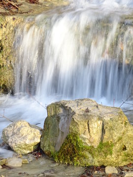 Wasserfall im Wald