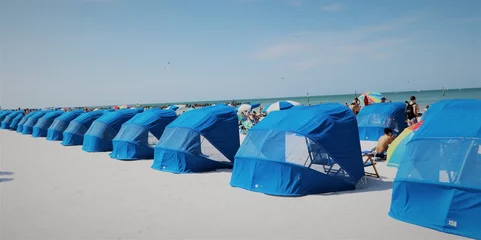 Store enrouleur occultant sans perçage Clearwater Beach, Floride Clearwater Beach, Florida during spring break season