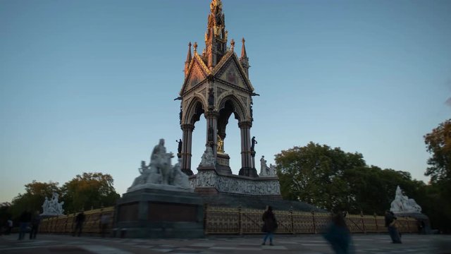 A hyperlapse of the Albert Memorial in London.