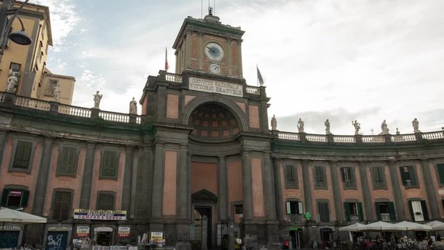 A hyperlapse of the Dante Plaza in Naples.