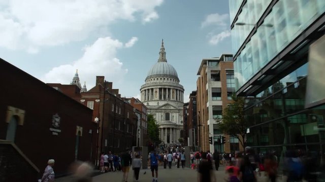 A hyperlapse of St Paul's Cathedral in London 