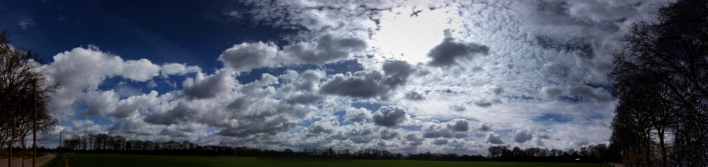 Wolkendrama am Himmel