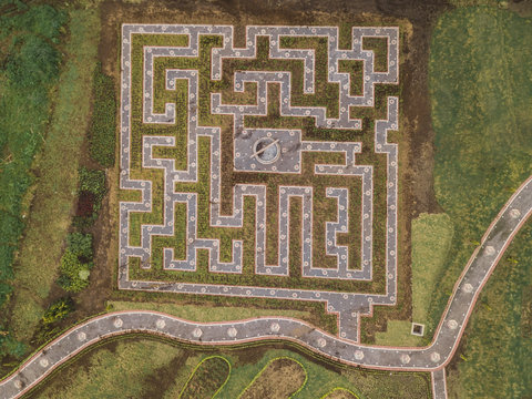 Indonesia, Bali, Bedugul, walkway