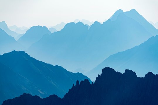Staggered mountain peaks, blue light, Elmen, Lechtal, Reutte District, Tyrol, Austria, Europe