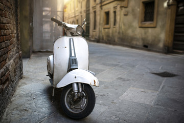 Naklejka premium Scooter d'altri tempi italiano