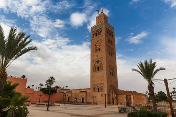 Fototapeta na wymiar Koutubia mosque in Marakech. One of most popular landmarks of Morocco.