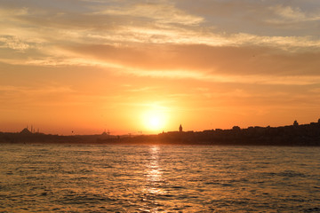 Fototapeta premium Orange color sunset in Istanbul bosphorus