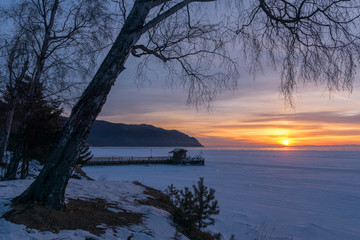 Winter sunrise on Lake Baikal © tilpich
