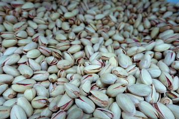 fresh organic pistachios