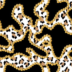 Vector Realistic isolated golden beads necklace and Leopard seamless pattern. Animal print. Vector background.animal skin, tiger stripes, abstract pattern, Gold pearls seamless.