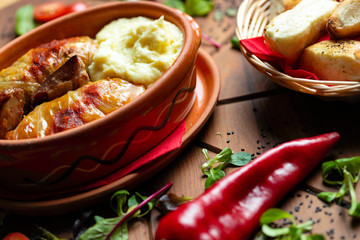 Cabbage rolls with mashed potatoes