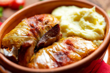 Cabbage rolls with mashed potatoes