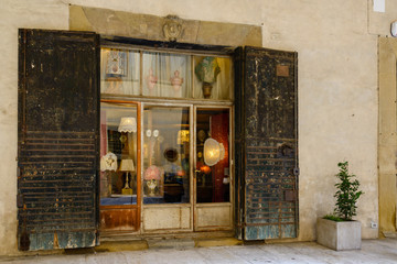 Arezzo ist eine Stadt mit 100 000 Einwohnern in der mittelitalienischen Region Toskana, nord&ouml;stlich von Siena. Sie ist Hauptstadt der gleichnamigen Provinz und viertgr&ouml;&szlig;te Stadt der Toskana.