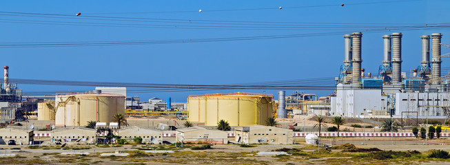 Fototapeta premium Electrical Pillar Dubai power line transmission tower
