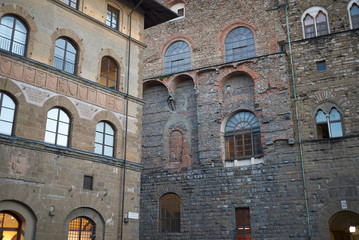 Obraz premium Florence, Italy - February 27, 2019 : View of , Garden palazzo and Palazzo Vecchio