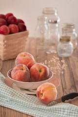 Peaches ready to slice