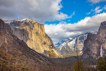 beautiful view in Yosemite valley with half dome and el capitan