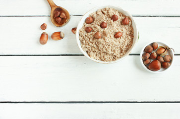 Haselnussmehl Haselnuss Mehl Nussmehl Tisch Glutenfrei gemahlen