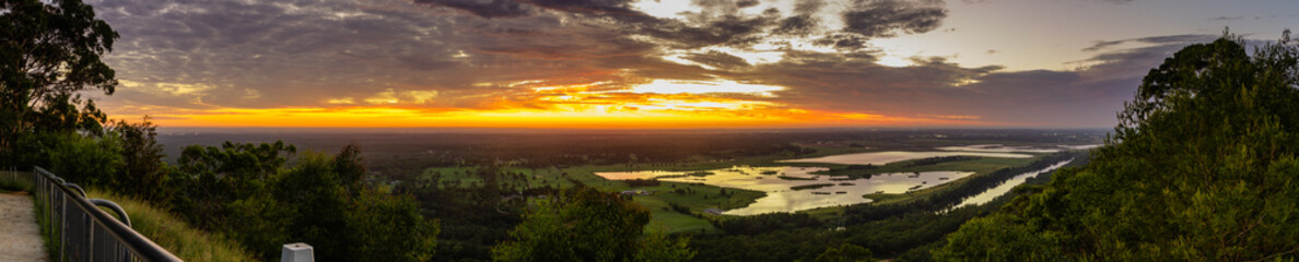 Sunrise over Penrith Lakes / Western Sydney