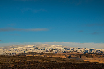 Plakat View of the mountains from the cliff Dyrholaey. Iceland