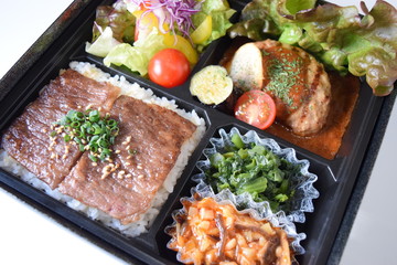 高級弁当　高級豚　ハンバーグ　焼肉　弁当