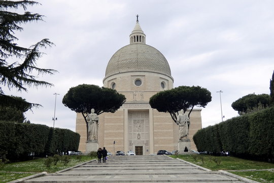 chiesa dei santi pietro e paolo,roma,italia.