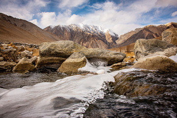 Fototapeta na wymiar Leh Ladakh - Leh, Ladakh, India Beautiful View - River And Mountains Ladakh, India.